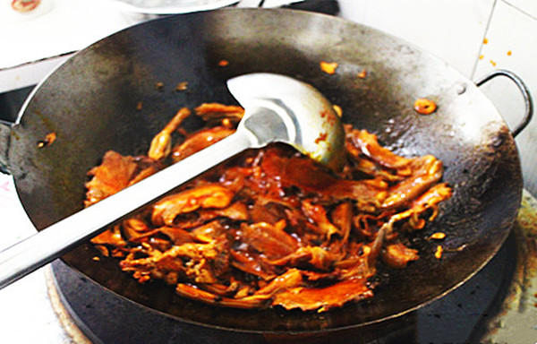 风情万种的古蔺石宝羊肉火锅(图2)