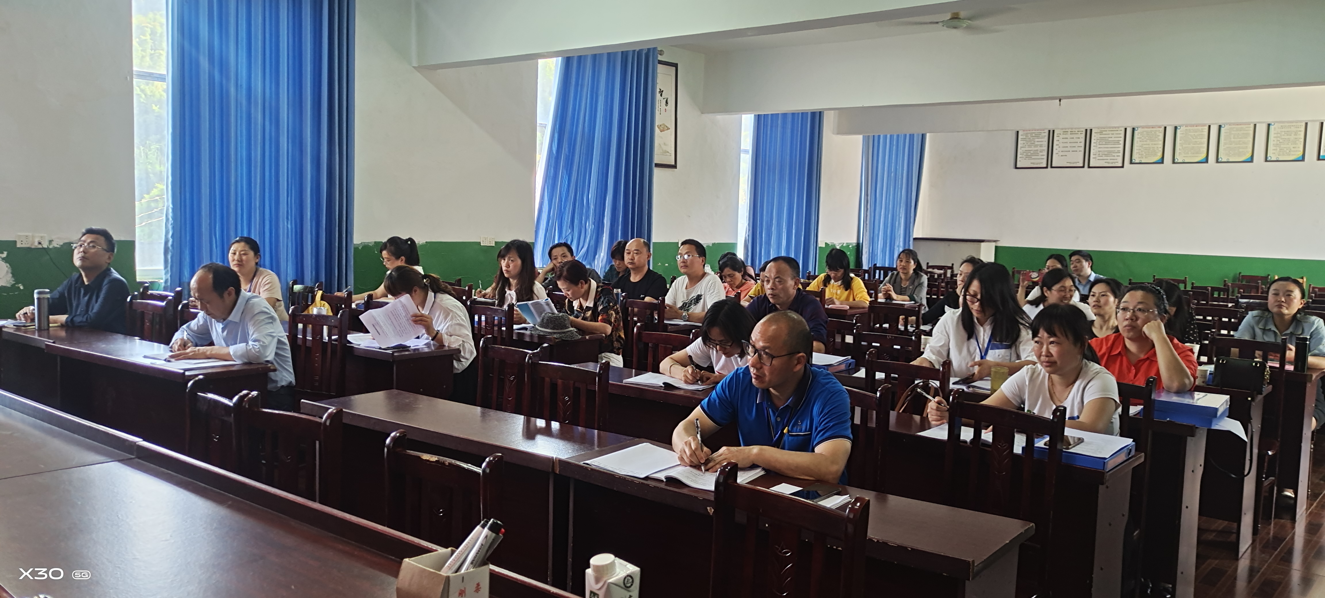 纳溪区天仙镇中心小学开展课程改革再起航