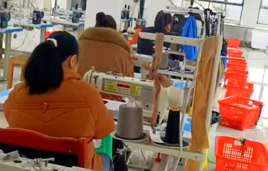 古蔺返乡为民办实事——记古蔺石宝镇旭昇服饰厂董事长赵智勇