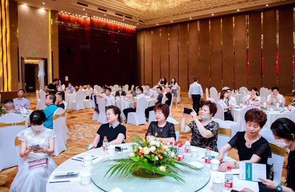 做最好的私人银行  新湖财富泸州分公司盛大开业(图4)