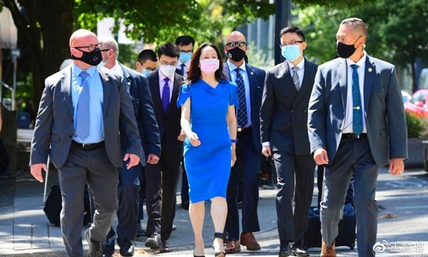 月是故乡明——写在孟晚舟回家的日子（诗歌专题）(图5)