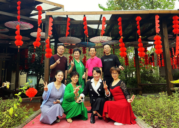 泸州故里情源养生养老基地 百名老人开心度重阳(图7)